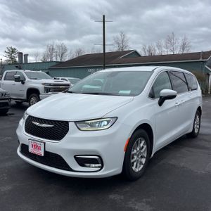 CHRYSLER PACIFICA TOURING L - 1