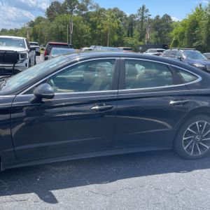 HYUNDAI SONATA LIMITED - 3