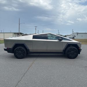 2024 Tesla CYBERTRUCK BASE 照片 10