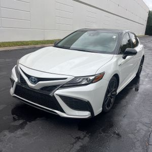 TOYOTA CAMRY - 1