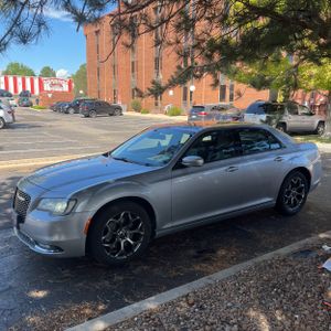 2017 Chrysler 300 300S 照片 3