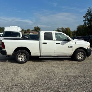 2023 RAM 1500 CLASSIC TRADESMAN — фото 10