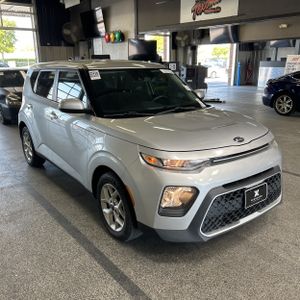 2021 KIA SOUL S 照片 12