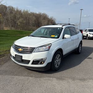 CHEVROLET TRAVERSE LT - 1