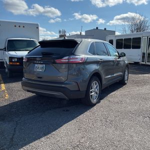 FORD EDGE SEL - 8