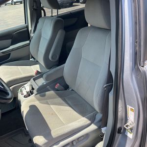 2016 Honda ODYSSEY SE — миниатюра 32