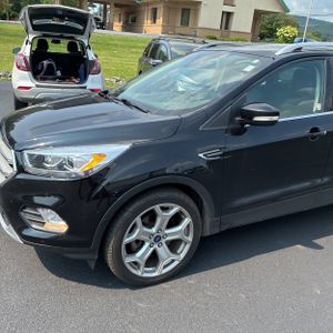 2019 FORD ESCAPE TITANIUM 照片 2