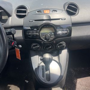 2013 Mazda MAZDA2 SPORT — миниатюра 36