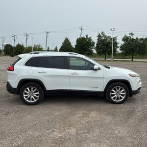 صورة 10 لـ 2014 JEEP CHEROKEE LIMITED