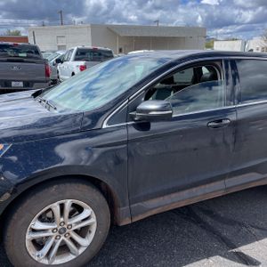 FORD EDGE SEL - 2