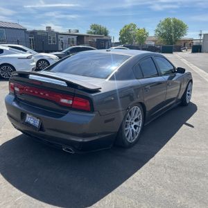 DODGE CHARGER SE - 8