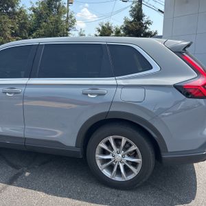 2025 Honda CR-V EX-L photo 6