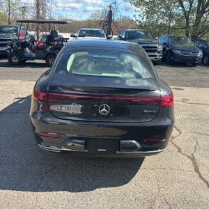 MERCEDES-BENZ EQS - 7