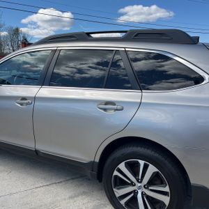 SUBARU OUTBACK 2.5I LIMITED - 6