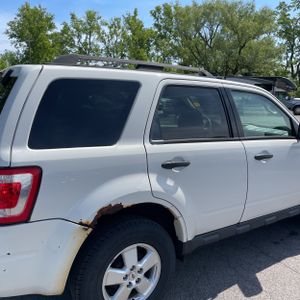 FORD ESCAPE XLT - 9