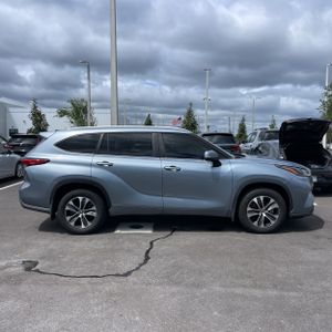 TOYOTA HIGHLANDER - 10