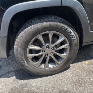 2019 JEEP CHEROKEE LATITUDE PLUS — миниатюра 18