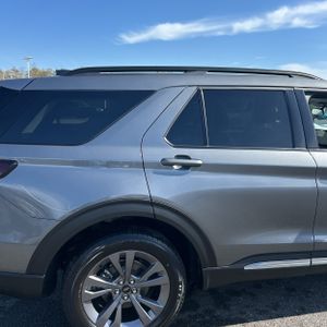 FORD EXPLORER ACTIVE - 9