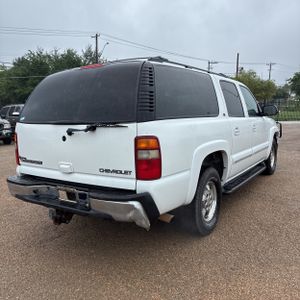 CHEVROLET SUBURBAN - 8