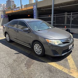 2012 Toyota CAMRY LE photo 10
