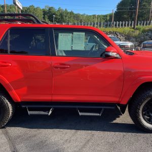 صورة مصغرة 11 لـ 2023 Toyota 4RUNNER TRD PRO