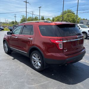 FORD EXPLORER XLT - 5