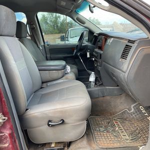 صورة مصغرة 33 لـ 2006 Dodge RAM 3500 ST