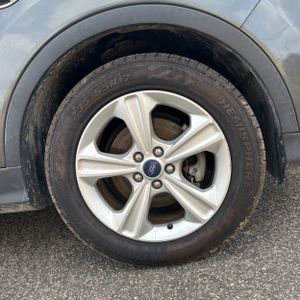 صورة مصغرة 20 لـ 2015 FORD ESCAPE SE