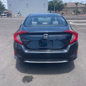2020 Honda CIVIC LX — фото 7