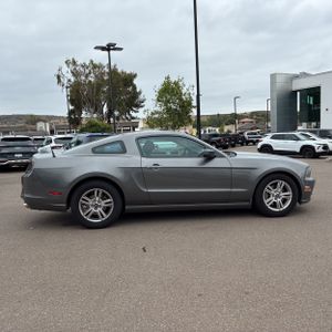 FORD MUSTANG V6 - 10