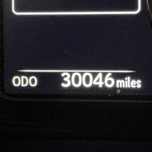 صورة مصغرة 37 لـ 2023 Lexus ES 350 BASE