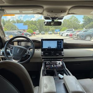 2022 Lincoln NAVIGATOR L RESERVE — миниатюра 36