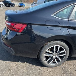 VOLKSWAGEN JETTA SE - 9