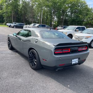 صورة 5 لـ 2023 Dodge CHALLENGER R/T SCAT PACK