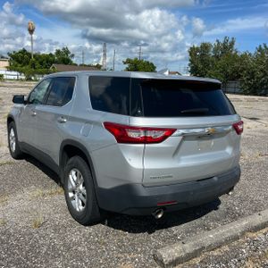 2019 Chevrolet TRAVERSE LS — фото 5