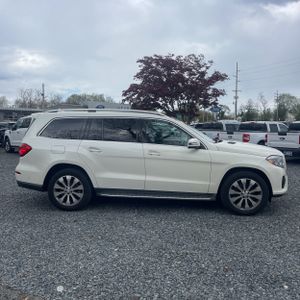 MERCEDES-BENZ GLS - 10