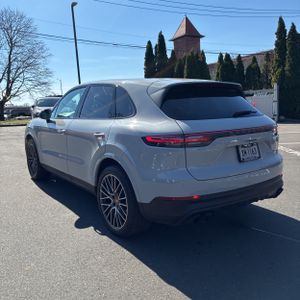 PORSCHE CAYENNE PLATINUM EDITION - 5