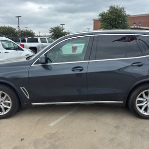 2019 BMW X5 XDRIVE40I — фото 4