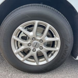 صورة 17 لـ 2024 Chrysler VOYAGER LX