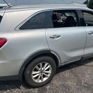 صورة 9 لـ 2020 KIA SORENTO LX