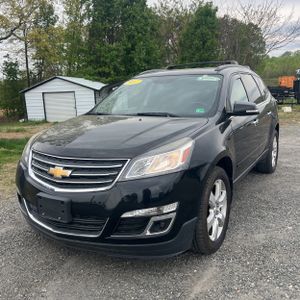 CHEVROLET TRAVERSE LT - 1