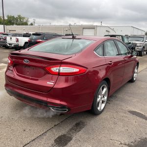 FORD FUSION SE - 8