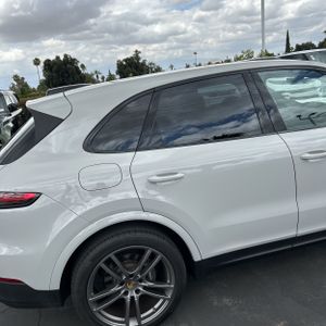 PORSCHE CAYENNE - 9