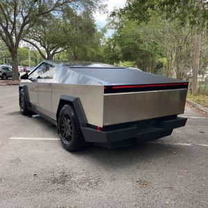 TESLA CYBERTRUCK BASE - 5