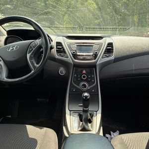 صورة 37 لـ 2016 Hyundai ELANTRA VALUE EDITION