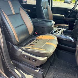 2021 Chevrolet SILVERADO 2500HD LTZ 缩略图 32