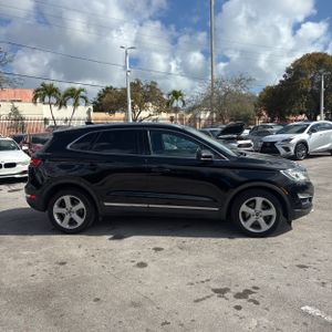 LINCOLN MKC PREMIERE - 10