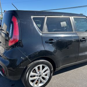KIA SOUL + - 9