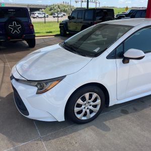 2020 Toyota COROLLA LE 照片 2