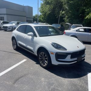 2025 Porsche MACAN 缩略图 12